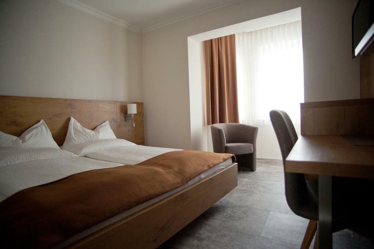 Haus Renee Bed & Breakfast โพเดอร์สดอร์ฟ อัม ซี ภายนอก รูปภาพ